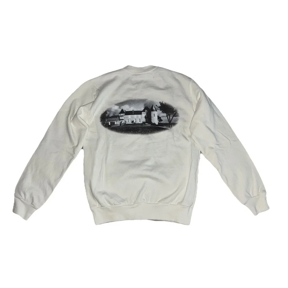 Sweatshirt‎ XS White Relaxed Fleece Chateaux Back Print NEW *spots